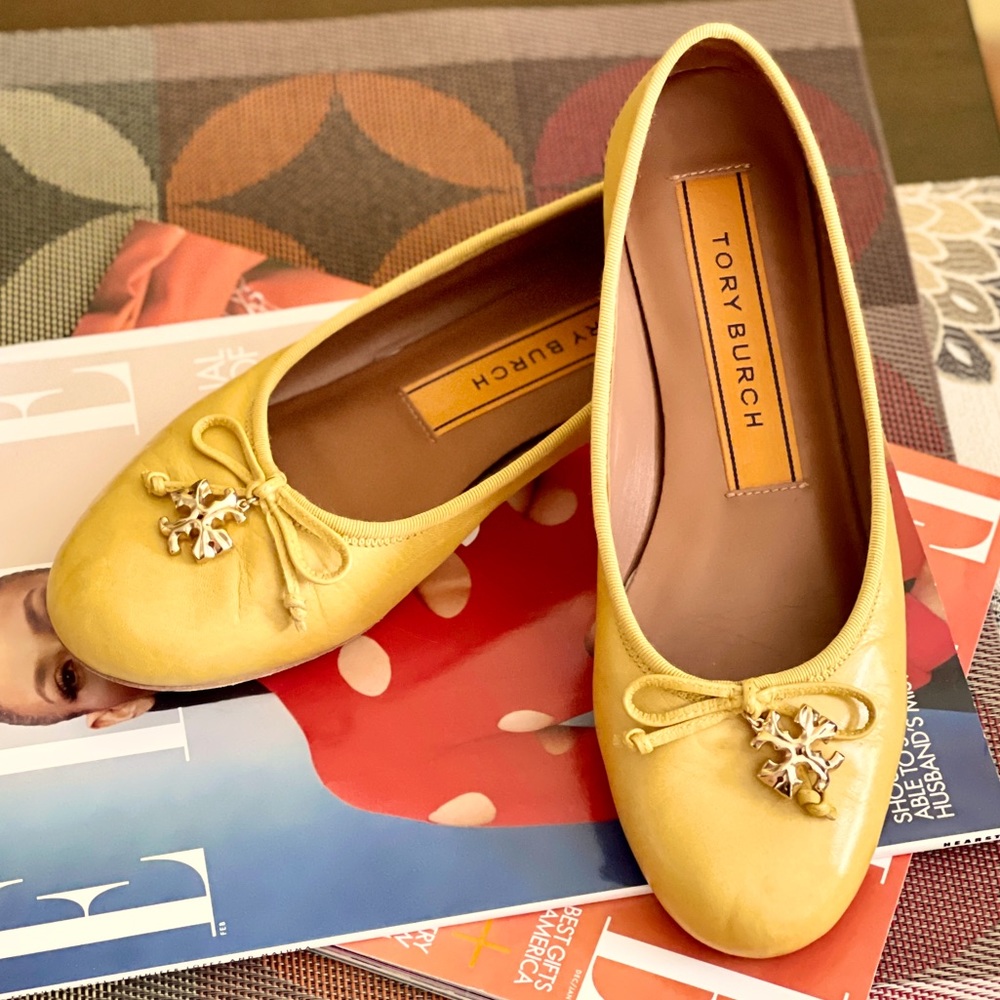 Tory Burch Tory Charm Ballet Flats